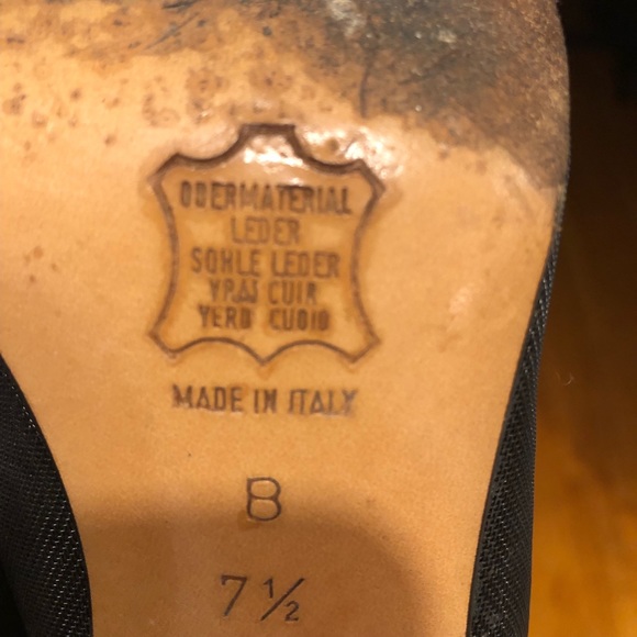 Beautiful leather Slingbacks - Picture 2 of 4